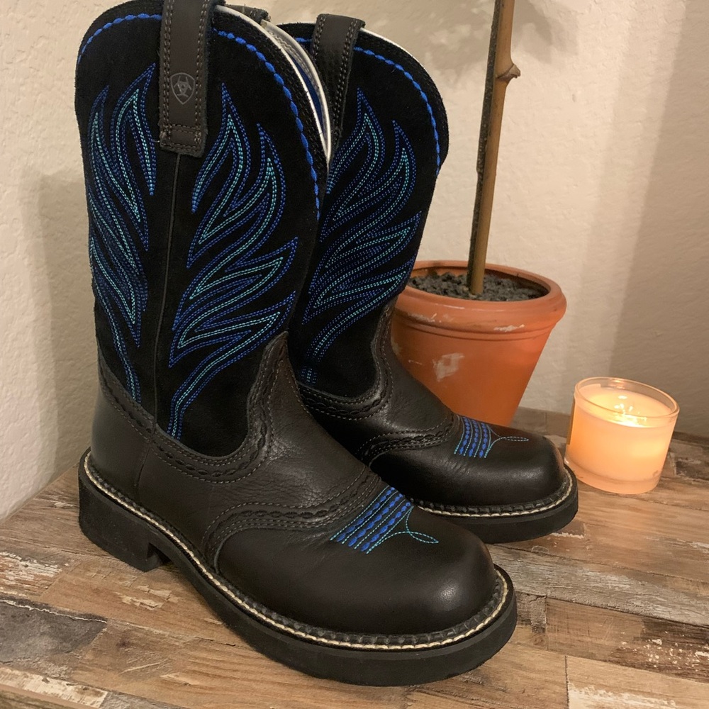Ariat Fat Baby black round toe boots